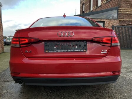 Audi A4 berline "40 000km" Automaat/Navi/led/pdc/cruise/2017