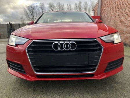 Audi A4 berline "40 000km" Automaat/Navi/led/pdc/cruise/2017