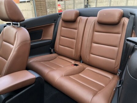 Volkswagen Golf "Cabriolet"Navi/cruise/leder/pdc/airco/NIEUW
