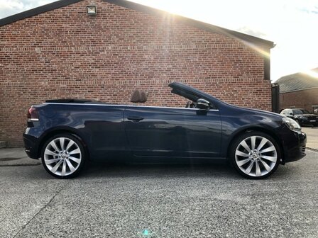 Volkswagen Golf "Cabriolet"Navi/cruise/leder/pdc/airco/NIEUW