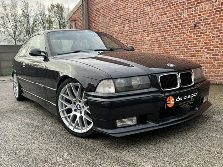 Bmw M3 3.0i e36 coupé "DIAMANT ZWART" 185 000km/carpass/1993