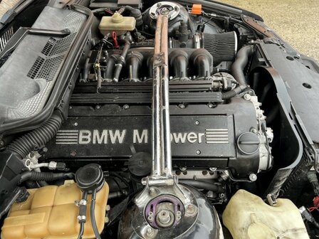 Bmw M3 3.0i e36 coupé "DIAMANT ZWART" 185 000km/carpass/1993