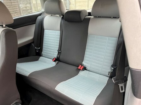 Volkswagen Polo 1.4Tdi "GEKEURD" 90pk/235 000km/2009