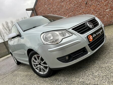 Volkswagen Polo 1.4Tdi "GEKEURD" 90pk/235 000km/2009