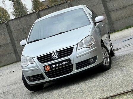 Volkswagen Polo 1.4Tdi "GEKEURD" 90pk/235 000km/2009