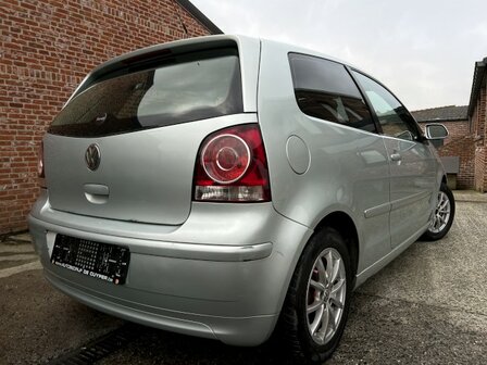 Volkswagen Polo 1.4Tdi "GEKEURD" 90pk/235 000km/2009