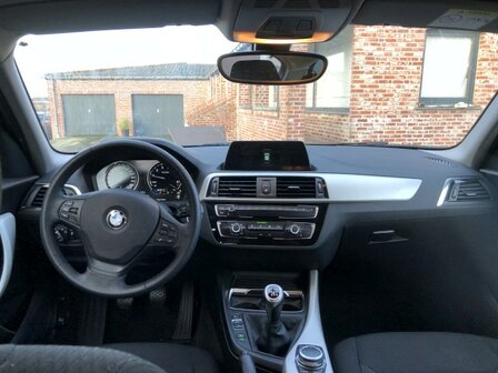 Bmw 116i "GARANTIE" Navi/Xenon(led)/pdc/cruise/benzine/2018