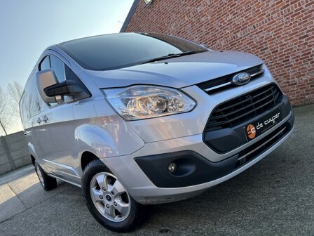 Fordt Transit Custom "5 plaatsen"lichte vracht/trekhaak/2017