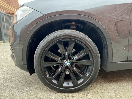 Bmw X5 3.0d"FULLoption"Navi/leder/190kw/cruise/pdc/trekhaak