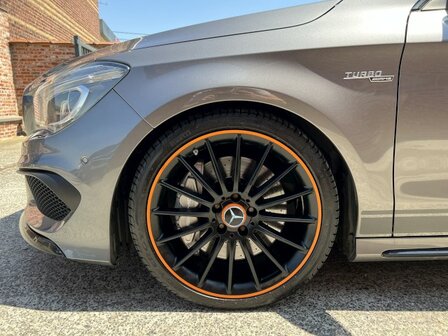 Mercedes Cla 45AMG "ORANGE art Edition" 360Pk/4matic/2015
