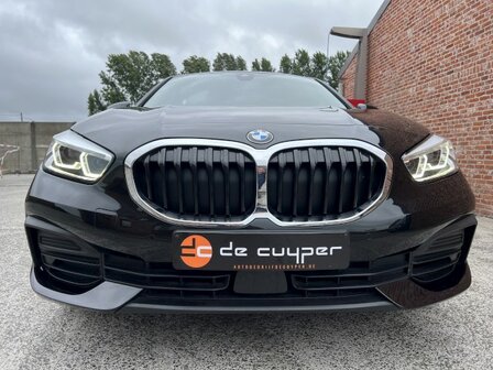 Bmw 118i F40 "BENZINE" Navi/led/cruise/pdc/1ste eig/140pk/2020!