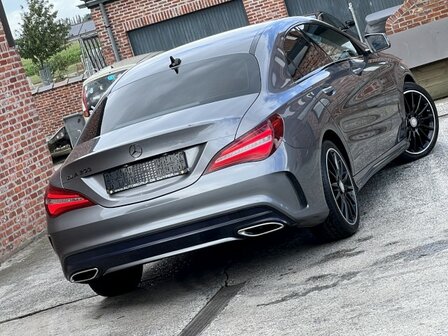 Mercedes Cla "AMG-line"benzine/led/navi/pdc/AUTOMAAT/GARANTE