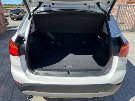 Bmw X1 "AUTOMAAT" Navi/leder/pdc/clima/euro6d/GARANTIE/2018