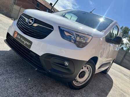 Opel Combo 1.5d edtion "AUTOMAAT" FULL-option/6 000km/2022