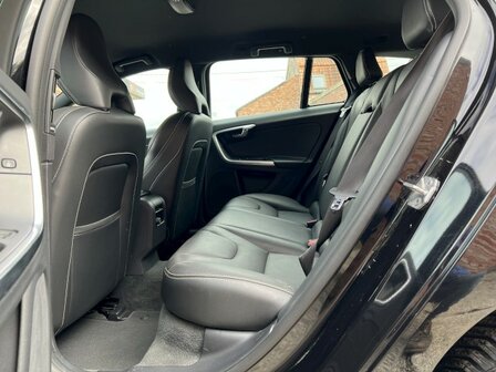 Volvo V60 "75 000km" Navi/leder/pdc/cruise/euro6/GARANTIE/2018