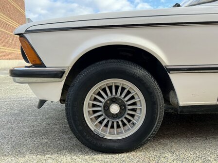 Bmw 315i E21 coup&eacute; &quot;1ste eigenaar&quot; Alpine-white/oh-boek/1983