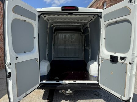 Peugeot Boxer 2.2HDI &quot;GARANTIE&quot; L2-H2/trekhaak/camera/2020