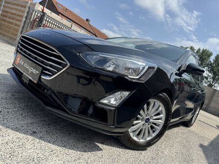 Ford focus 1.0 &quot;GARANTIE&quot; cruise/pdc/airco/Navi/oh-boek/2019