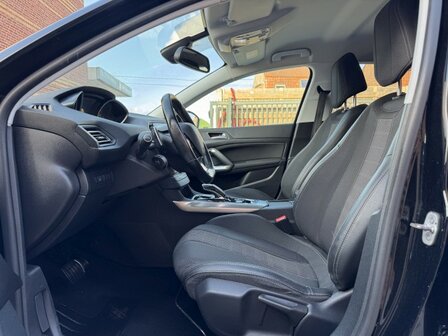 Peugeot 308sw &quot;AUTOMAAT&quot; Navi/cruise/pdc/led/benzine/60000km
