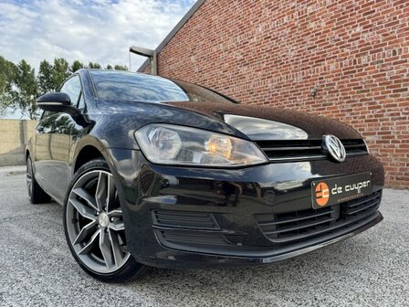 Volkswagen Golf 7 1.2tsi &quot;GARANTIE&quot; gekeurd/trekhaak/18inch