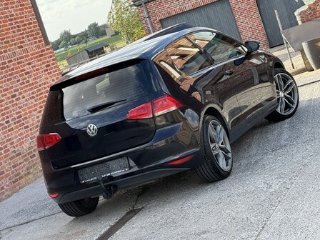 Volkswagen Golf 7 1.2tsi &quot;GARANTIE&quot; gekeurd/trekhaak/18inch