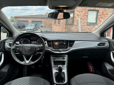 Opel Astra 1.0i &quot;60000KM&quot; Navi/cruise/pdc/clima/benzine/2019