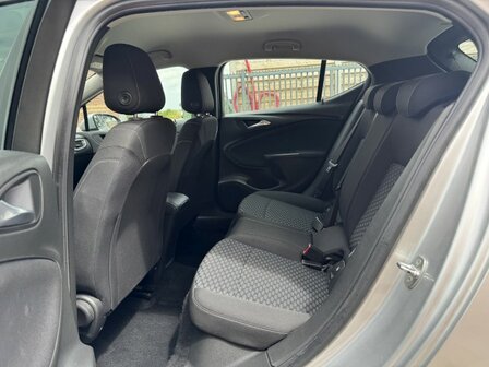 Opel Astra 1.0i &quot;60000KM&quot; Navi/cruise/pdc/clima/benzine/2019