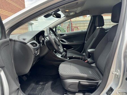 Opel Astra 1.0i &quot;60000KM&quot; Navi/cruise/pdc/clima/benzine/2019
