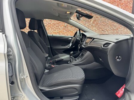 Opel Astra 1.0i &quot;60000KM&quot; Navi/cruise/pdc/clima/benzine/2019