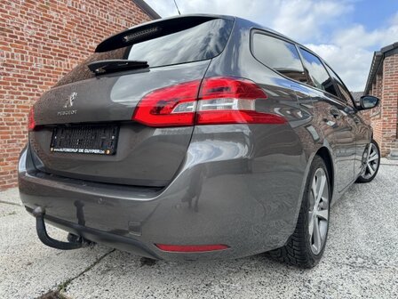 Peugeot 308sw &quot;AUTOMAAT&quot; Navi/camera360/clima/70 000km/2020