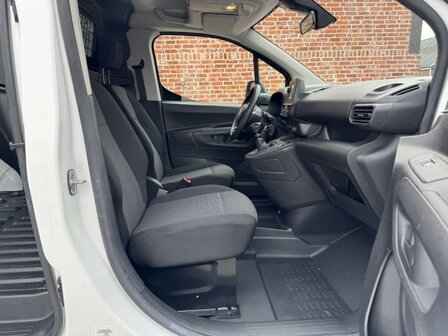 Citroen Berlingo 1.2i &quot;LICHTE VRACHT&quot; 70 000km/oh-boek/2021