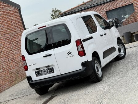 Citroen Berlingo 1.2i &quot;LICHTE VRACHT&quot; 70 000km/oh-boek/2021