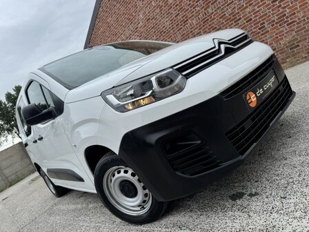 Citroen Berlingo 1.2i &quot;LICHTE VRACHT&quot; benzine/oh-boek/2021