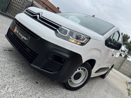 Citroen Berlingo 1.2i &quot;LICHTE VRACHT&quot; benzine/oh-boek/2021