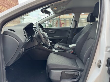 Seat Leon St 1.2Tsi &quot;GARANTIE&quot; gekeurd/pdc/cruise/clima/2016