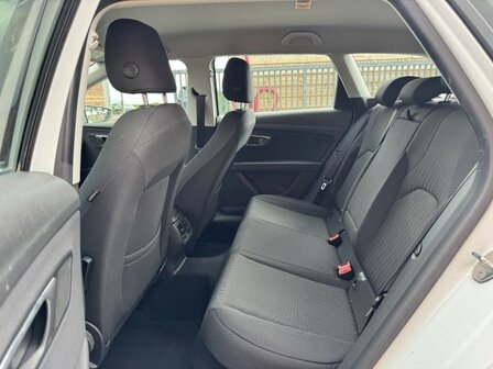 Seat Leon St 1.2Tsi &quot;GARANTIE&quot; gekeurd/pdc/cruise/clima/2016