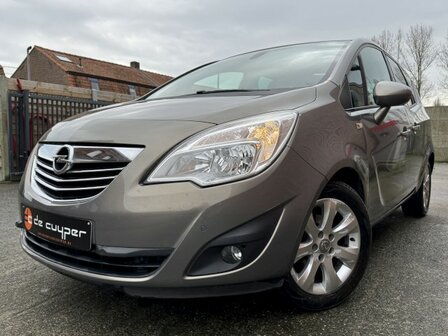 Opel Meriva 1.4i &quot;GEKEURD&quot; Navi/cruise/pdc/clima/oh-boek