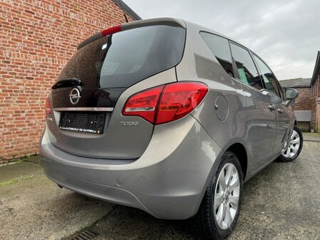 Opel Meriva 1.4i &quot;GEKEURD&quot; Navi/cruise/pdc/clima/oh-boek