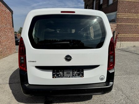 Opel combo 1.5d &quot;NIEUW-model&quot; lichtevracht/airco/pdc/2019