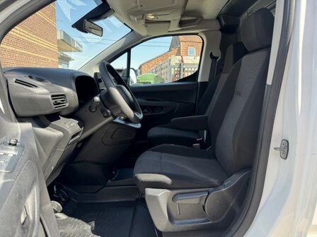 Citroen berlingo 1.2i &quot;30000km&quot; dakdrager/pdc/airco/dab/2022