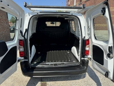 Citroen berlingo 1.2i &quot;30000km&quot; dakdrager/pdc/airco/dab/2022