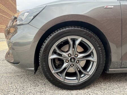 Ford Focus 1.5d &quot;St-line&quot; Navi/pdc/cruise/oh-boek/75000km