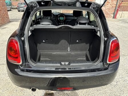 Mini Cooper one D &quot;GARANTIE&quot; Navi/clima/oh-boek/80000km/2020