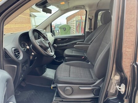 Mercedes Vito 116cdi &quot;5plaatsen&quot; lichtevracht/160pk/ac/2015