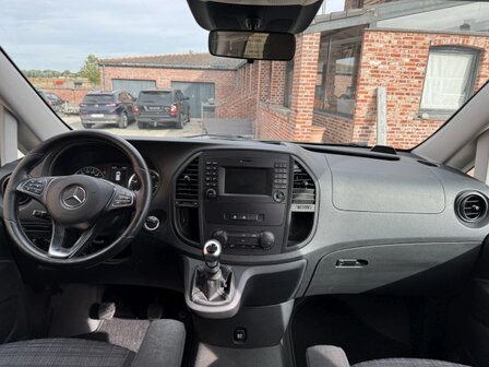 Mercedes Vito 116cdi &quot;5plaatsen&quot; lichtevracht/160pk/ac/2015