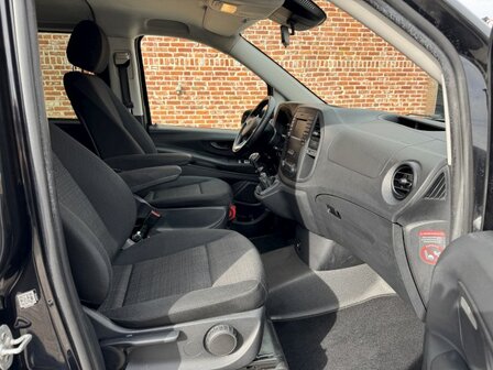 Mercedes Vito 116cdi &quot;5plaatsen&quot; lichtevracht/160pk/ac/2015