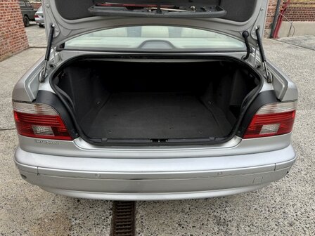 Bmw 520d &quot;GEKEURD&quot; leder/cruise/XENON/pdc/clima/2002