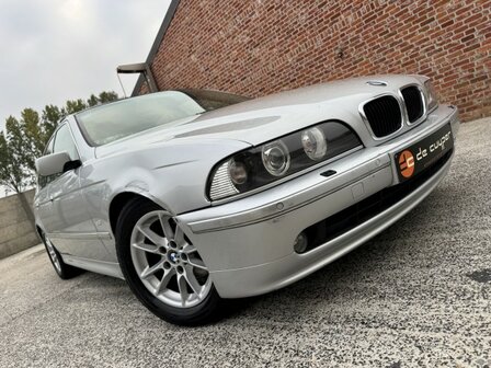 Bmw 520d &quot;GEKEURD&quot; leder/cruise/XENON/pdc/clima/2002