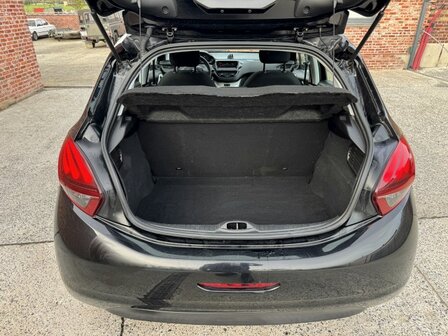 Peugeot 208 1.2i &quot;GARANTIE&quot; like/airco/cruise/80 000km/2019