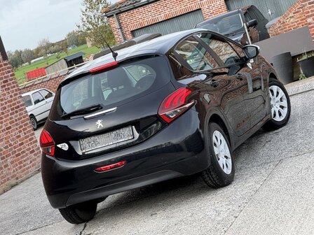 Peugeot 208 1.2i &quot;GARANTIE&quot; like/airco/cruise/80 000km/2019